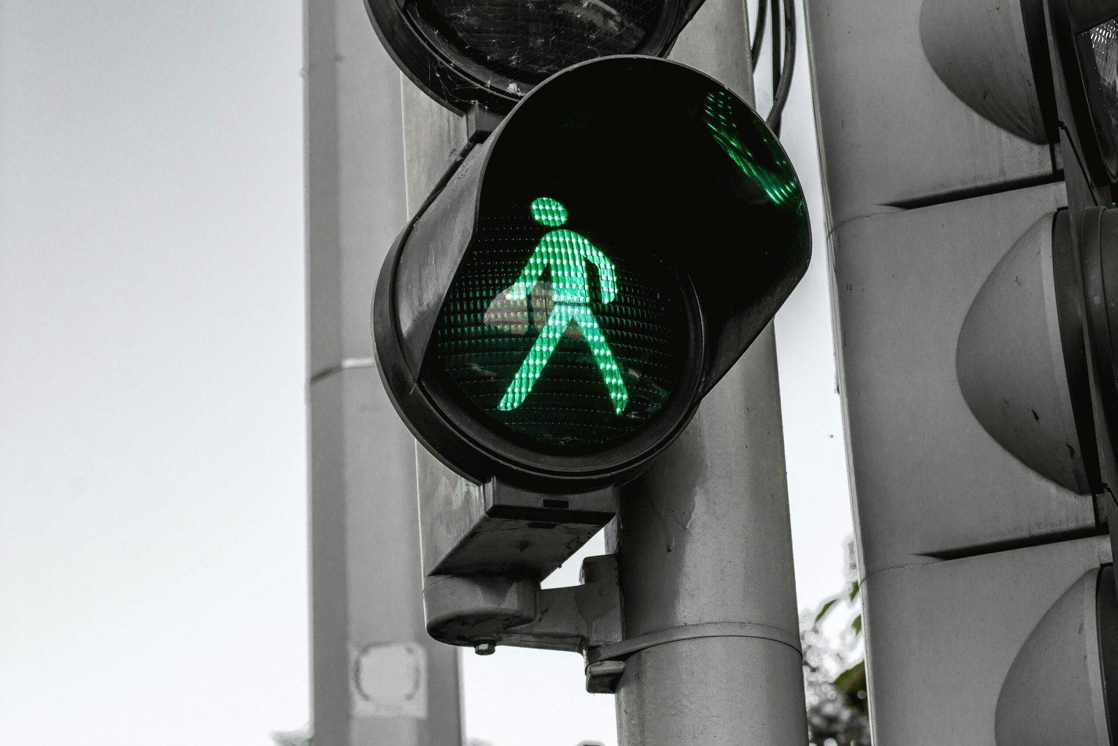 New Smart Traffic Signals Installed at Major Delhi Intersections