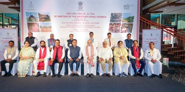 केन्द्रीय गृह एवं सहकारिता मंत्री श्री अमित शाह ने आज गोवा की राजधानी पणजी में पश्चिमी क्षेत्रीय परिषद की 28वीं बैठक की अध्यक्षता की